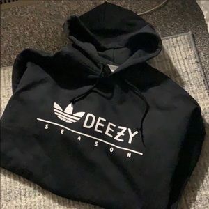 Medium DZ sweatshirt